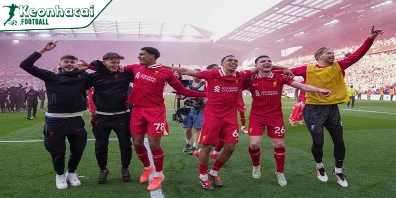 Gary Neville: "Liverpool vượt MU, trở thành CLB thành công nhất nước Anh" 3 Manchester United và cơ hội tái khẳng định thượng vị