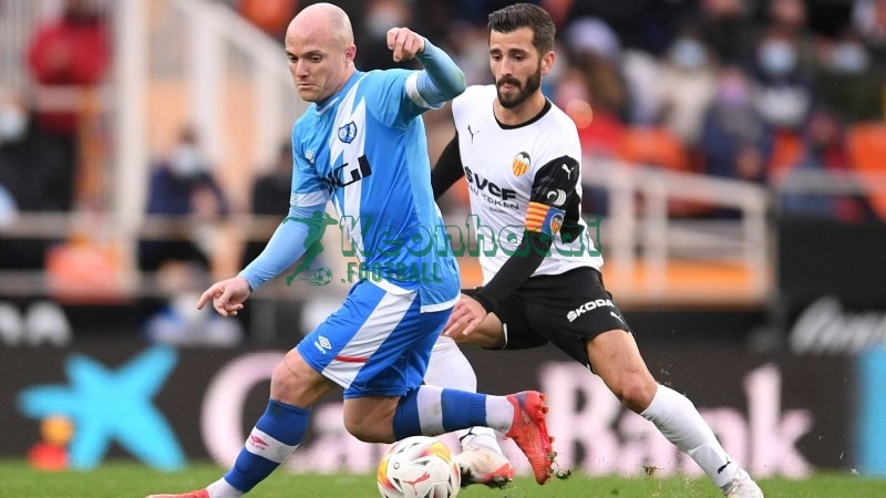 Soi kèo Rayo Vallecano vs Valencia - 3h00 ngày 02/12 