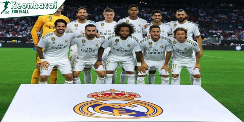 Câu lạc bộ Real Madrid xuất sắc nhất mọi thời đại 3 Năm 2015, định giá thương hiệu của CLB được ra giá tới 3,24 tỷ euro
