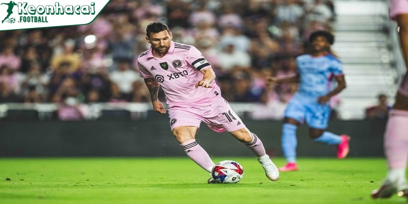 Lương cầu thủ Messi bao nhiêu 1 tuần - Thu nhập theo tiền Việt 2 Đôi nét về thiên tài làng túc cầu Messi