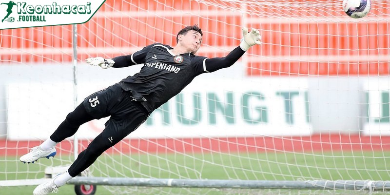 Giải đáp thắc mắc cho anh em tiền lót tay bóng đá là gì? 4 Những đội bóng lớn khó có thể sở hữu cầu thủ với giá mềm