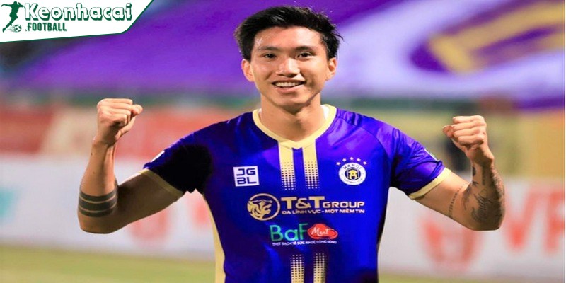 Đoàn Văn Hậu Sinh Năm Bao Nhiêu - Cầu Thủ Ấn Tượng Nhất 3 Cầu thủ Đoàn Văn hậu sinh ngày 19/04/1999