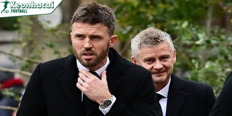 Michael Carrick sắp trở lại Old Trafford, MU chuẩn bị bổ nhiệm HLV tạm quyền 2 MU đứng trước quyết định quan trọng trên băng ghế huấn luyện