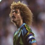 Valderrama lại kiểm soát trận đấu bằng trí tuệ và sự điềm tĩnh