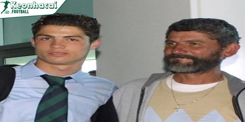 Cristiano Ronaldo xúc động nhớ cha quá cố trong Ngày của Cha 1 Người cha đặt nền móng cho sự nghiệp vĩ đại của Ronaldo