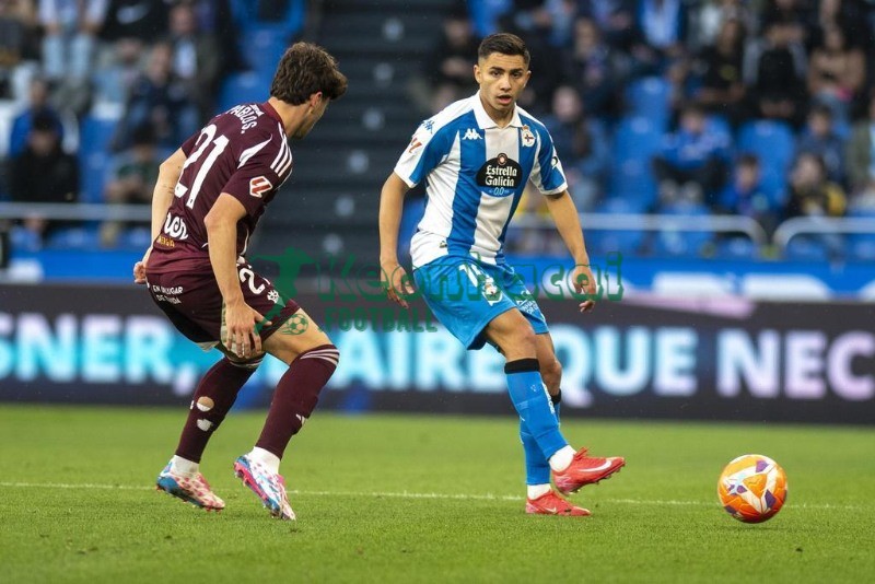 Soi kèo Gijon vs Dep. La Coruna - 3h00 ngày 29/3  
