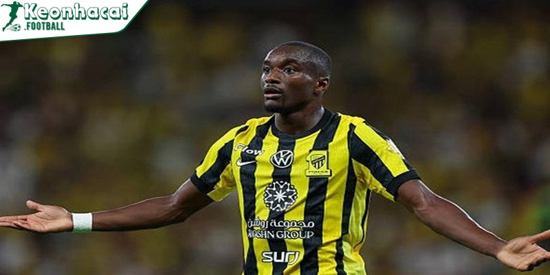 Tiểu sử Moussa Diaby – Hành trình vươn lên của ngôi sao tốc độ bóng đá Pháp 1 Diaby chuyển đến thi đấu cho Aston Villa tại giải Premier League