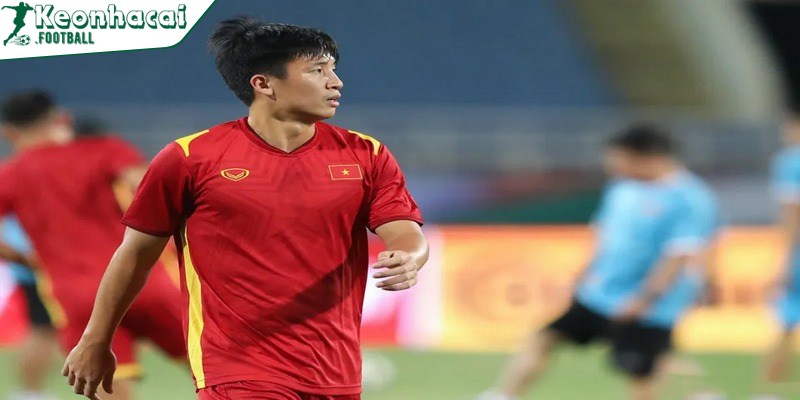 HLV Kim Sang Sik đau đầu với bài toán thay thế