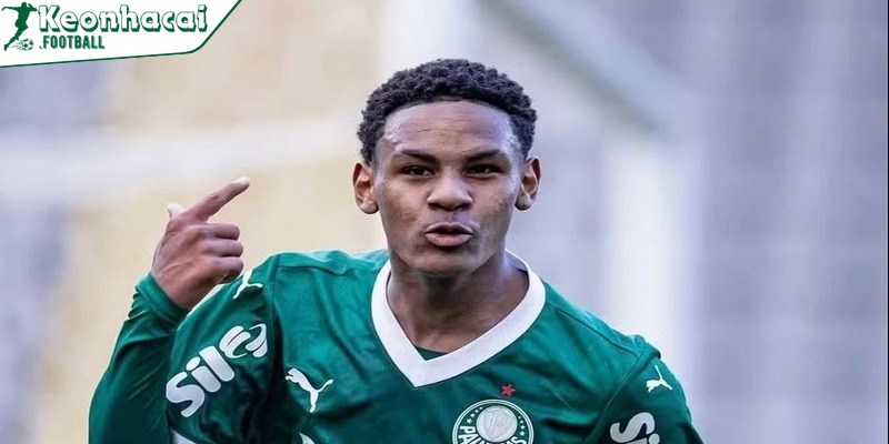 MU sẵn sàng chi 35 triệu bảng chiêu mộ Eduardo Conceicao 2 Manchester United thể hiện quyết tâm cho Eduardo Conceicao