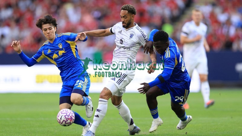 Soi kèo Manchester United vs Leeds - 2h00 ngày 14/4 - Ngoại hạng Anh 2 Soi kèo Manchester United vs Leeds - 2h00 ngày 14/4