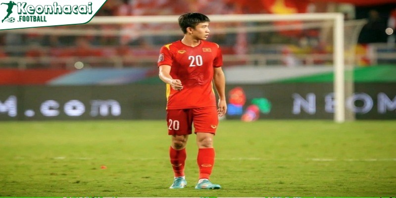 Anh lớn lên trong môi trường giàu truyền thống thể thao