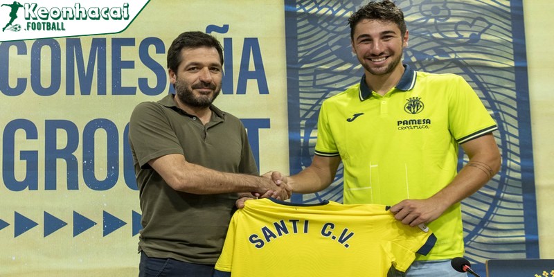 Santi Comesaña sinh ngày 5/10/1996 tại Vigo, Tây Ban Nha