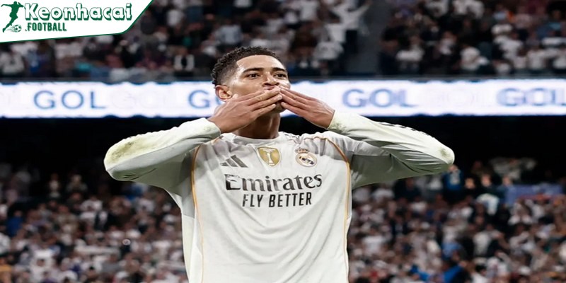 Yamal chờ 6 tháng để đáp trả Bellingham sau El Clasico căng thẳng 2 Barcelona vô địch La Liga, Yamal gây chú ý dù không thi đấu
