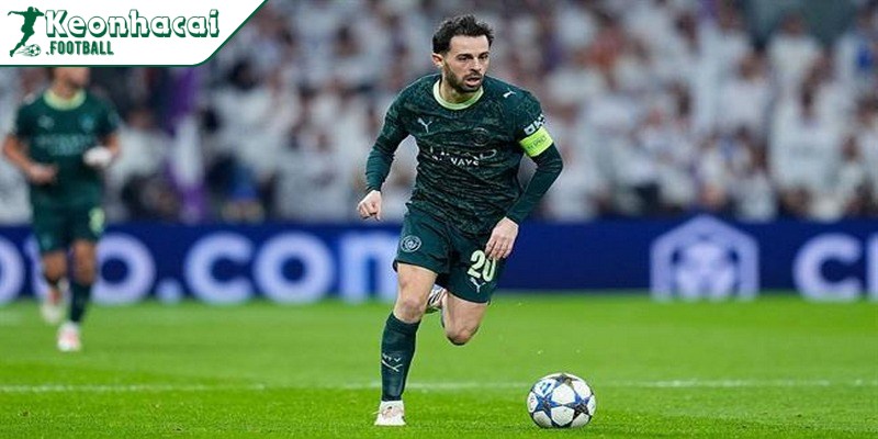 Barcelona là một trong những lựa chọn của Bernardo Silva