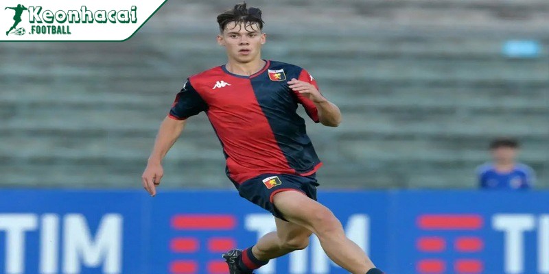 Tiểu sử cầu thủ Lorenzo Venturino – Tài năng trẻ triển vọng của bóng đá Ý 3 Lorenzo Venturino từng bước thích nghi với môi trường chuyên nghiệp