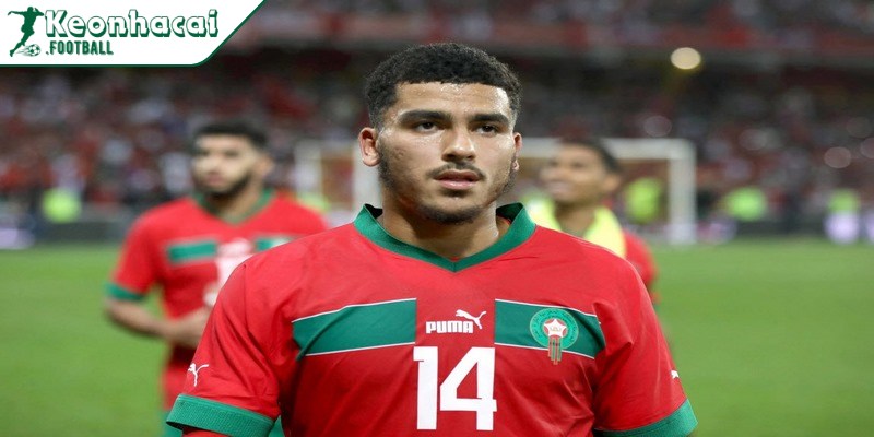 Zakaria Aboukhlal sinh ngày 18/2/2000 tại Gorinchem, Hà Lan
