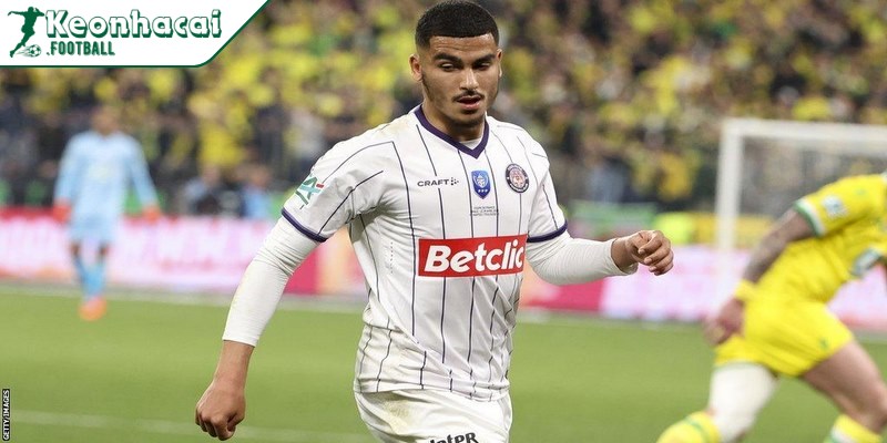 Tháng 7/2025, Zakaria Aboukhlal chính thức chuyển đến Torino tại Serie A